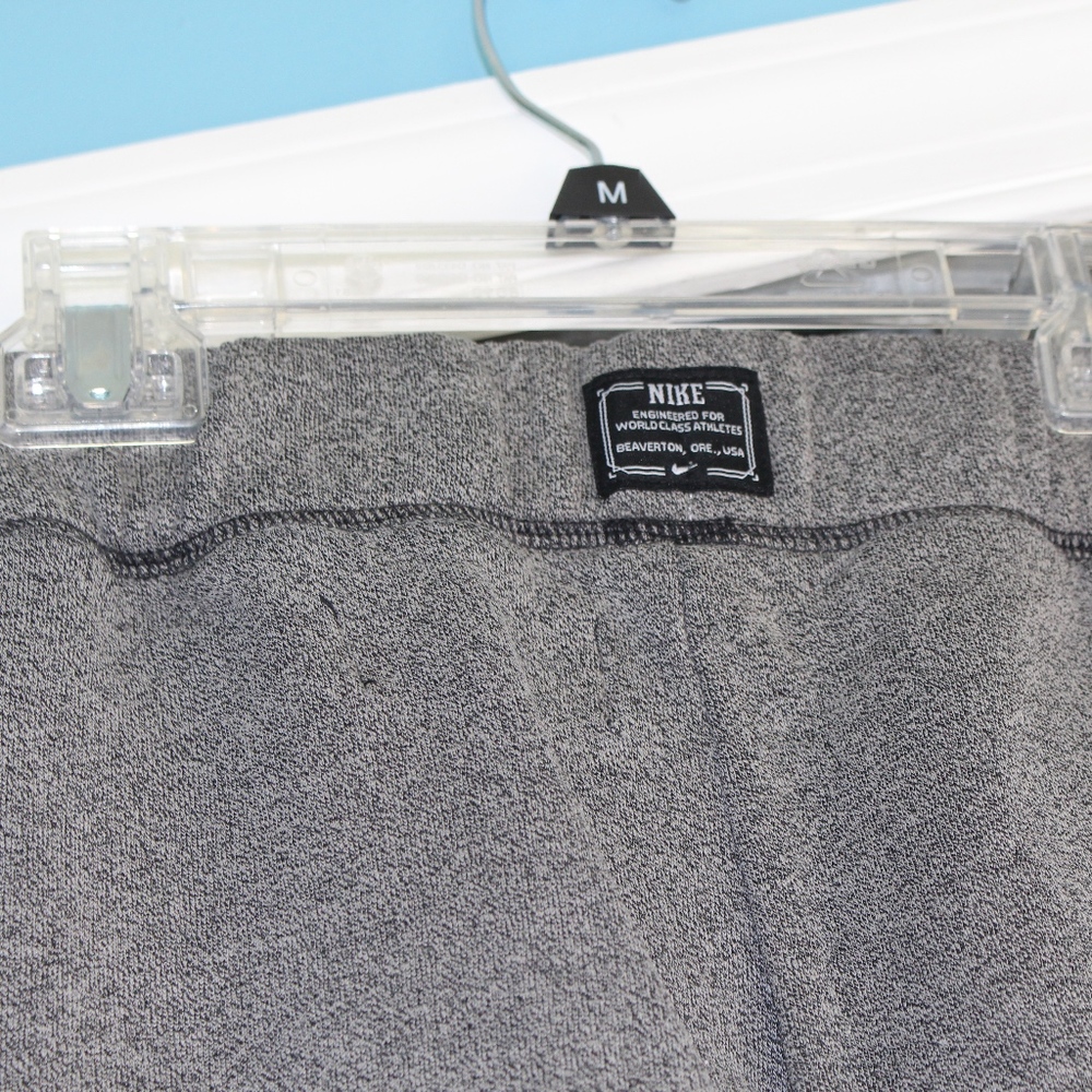 nike grey joggers